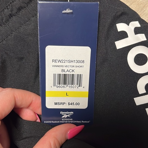 Reebok Women’s Winners Vector Short - Picture 5 of 7